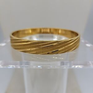 Classic Single Goldtone Bangle Bracelet By Monet